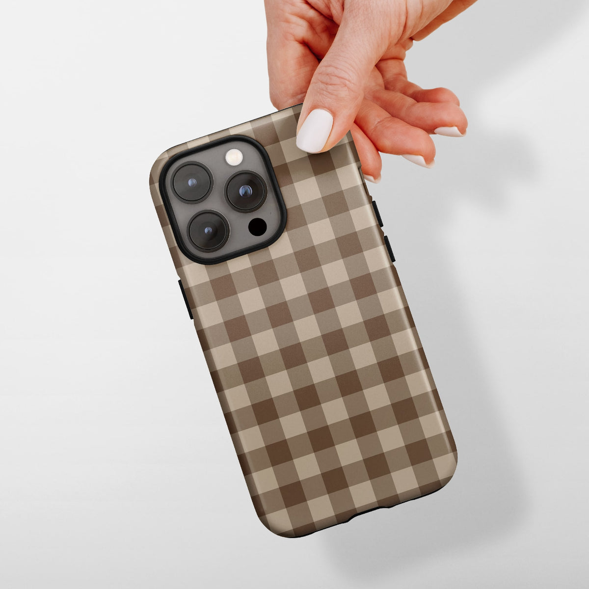 Mocha Grid — 03 in hand